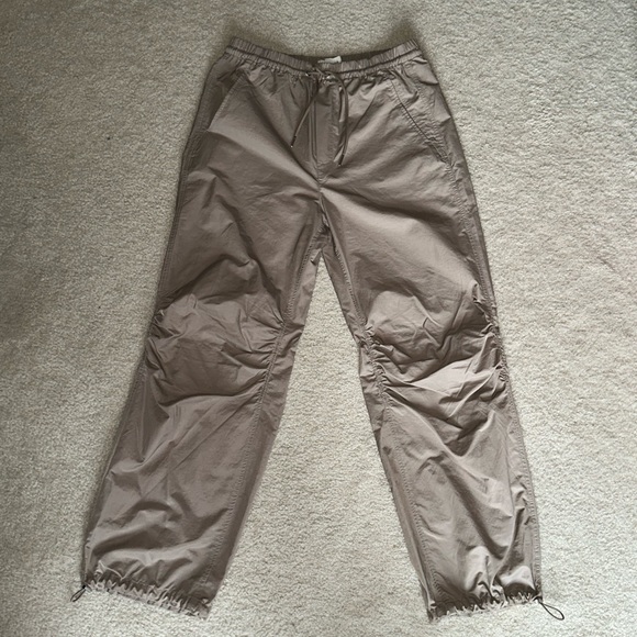 Abercrombie & Fitch Utility Parachute Pants *sold out on website* - Picture 1 of 4